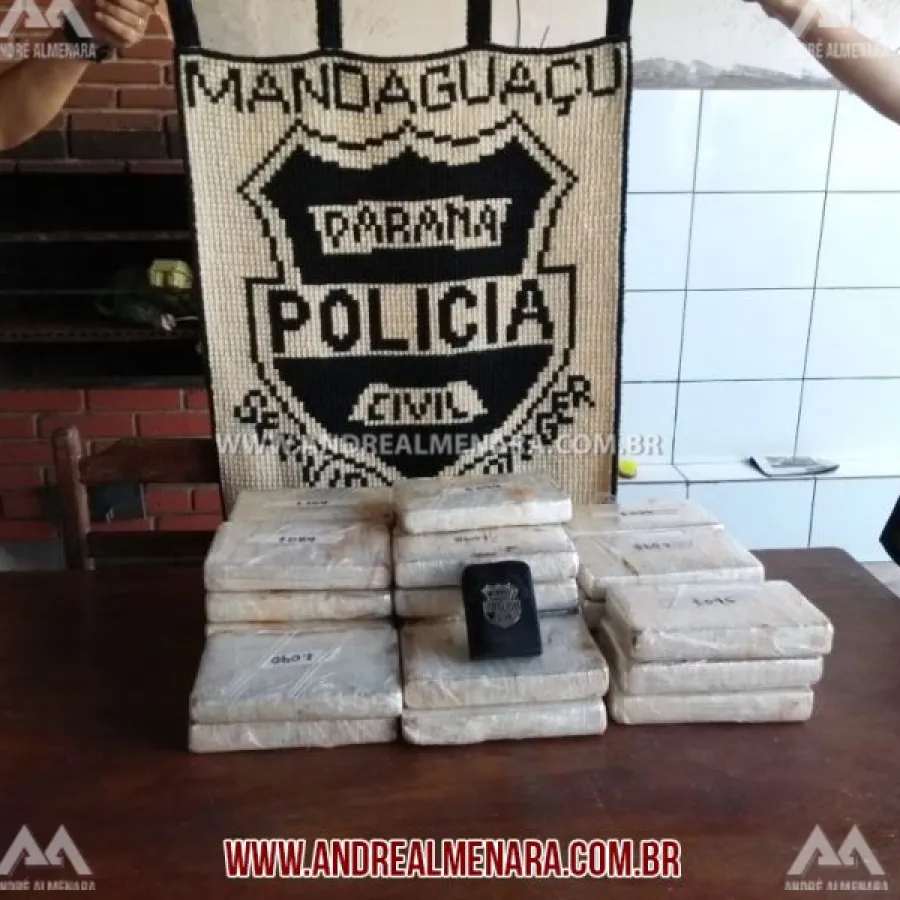 PC de Mandaguaçu incinera mais de 30 kg de cocaína