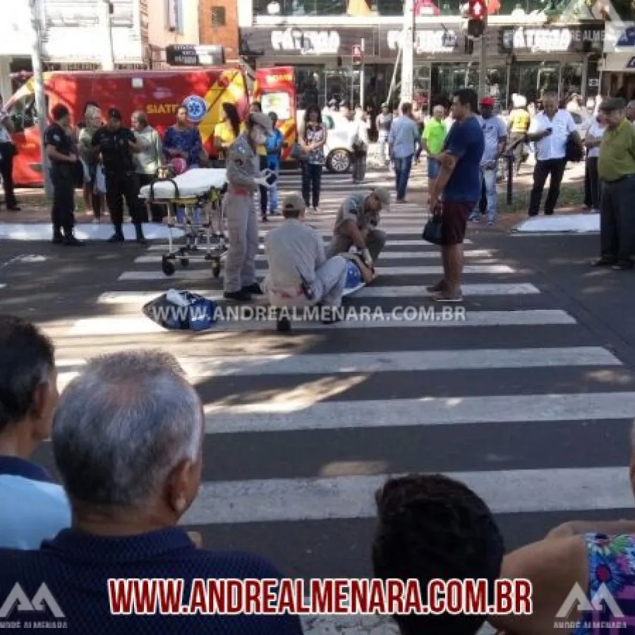 Mulher é atropelada por moto no centro de Maringá