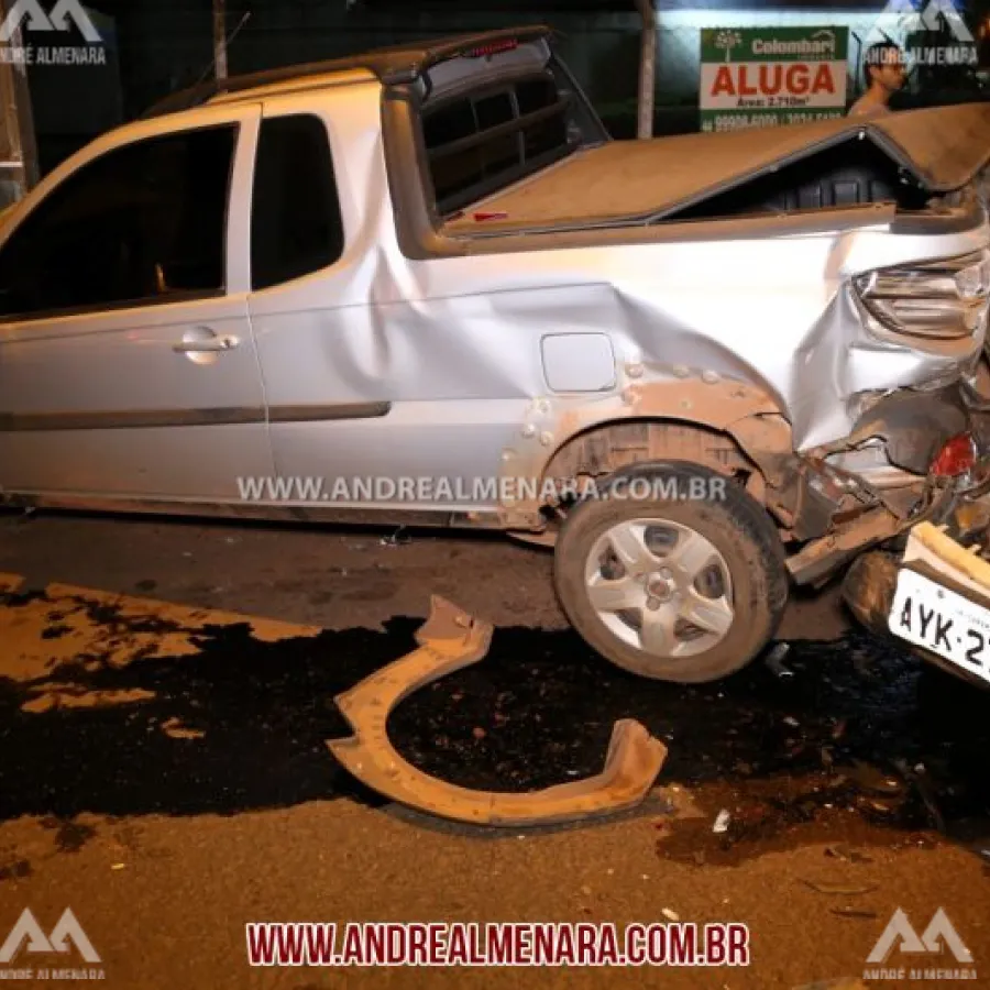 Camionete bate em veículo parado na avenida Colombo em Maringá