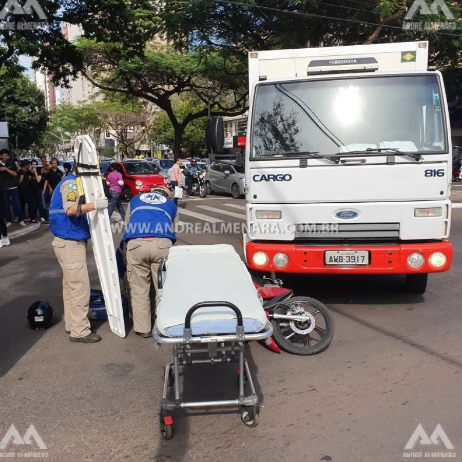 Motociclista sofre ferimentos em acidente no centro de Maringá