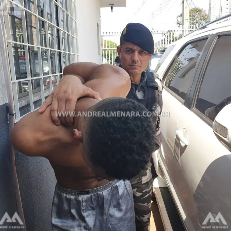 Polícia Militar de Maringá recupera carro roubado, prende duas pessoas e arma
