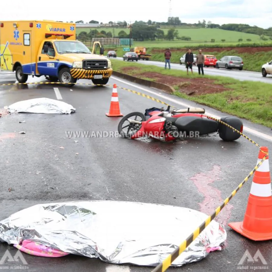 Familiares identificam corpos das vítimas do acidente na rodovia BR-376