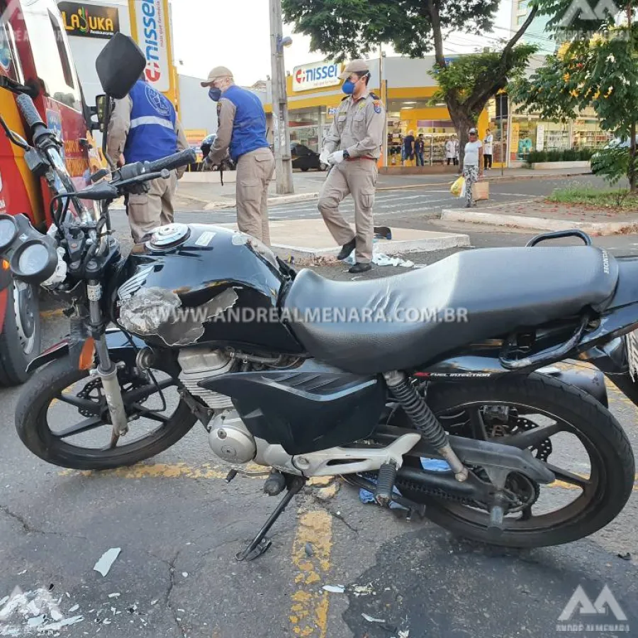 Motociclista é internado na UTI após sofrer acidente no centro de Maringá