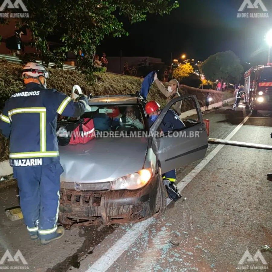 Motorista sofre ferimentos ao capotar veículo no Contorno Norte em Maringá