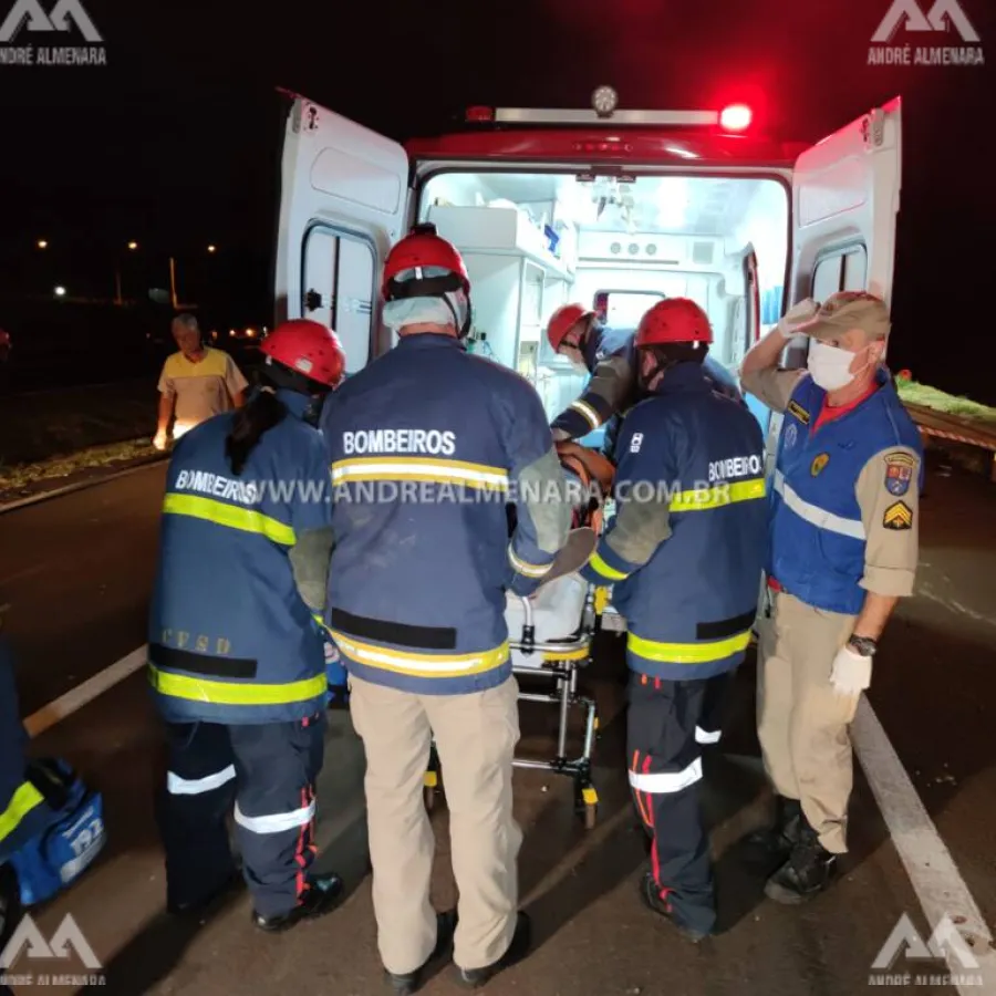 Motorista fica ferido ao capotar automóvel na rodovia BR-376 em Maringá