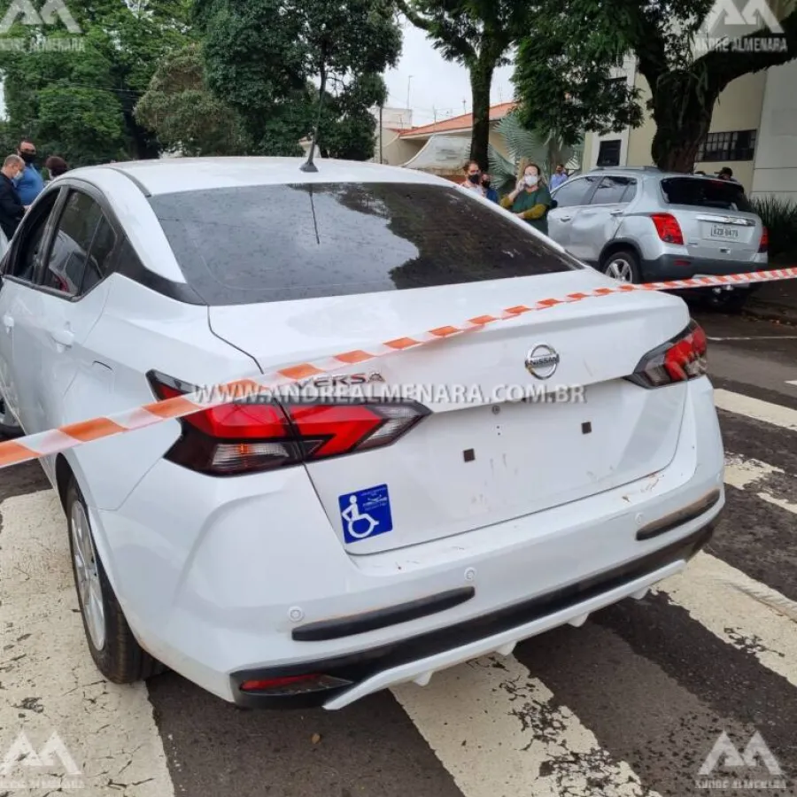 Motorista invade preferencial e causa enorme prejuízo em acidente na Vila Operária
