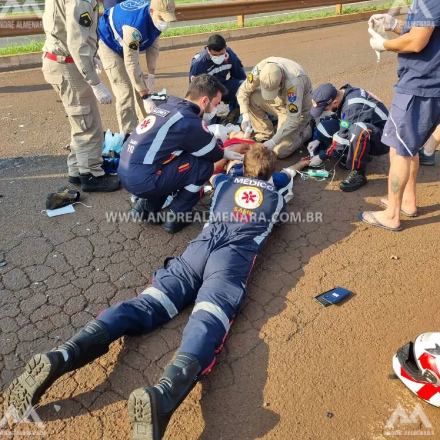 Colisão frontal deixa motociclista em estado crítico em Maringá