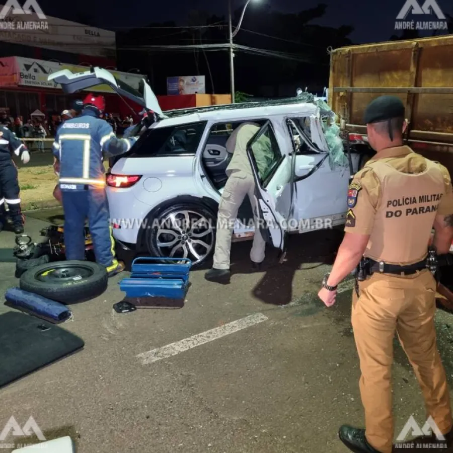 Motorista com sinais de embriaguez destrói carro de luxo após sofrer acidente