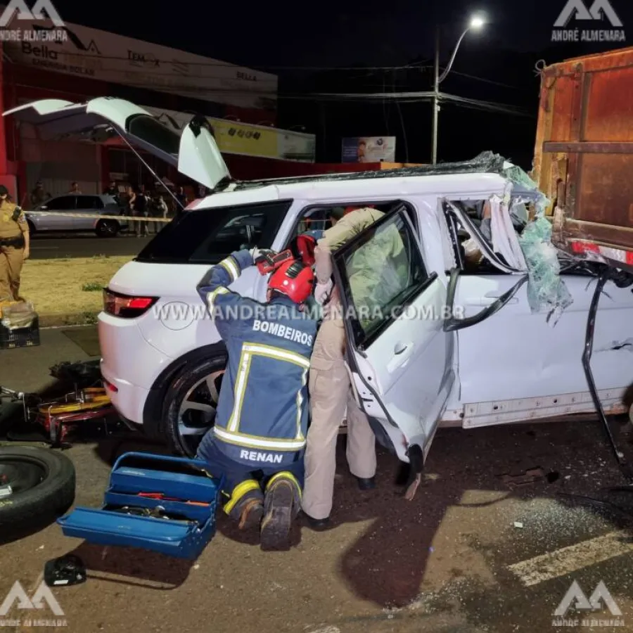 Motorista com sinais de embriaguez destrói carro de luxo após sofrer acidente