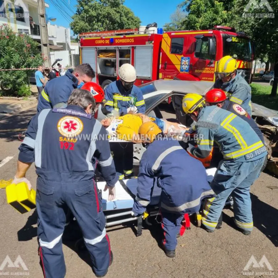 Mulher fica gravemente ferida ao sofrer acidente de carro em Maringá