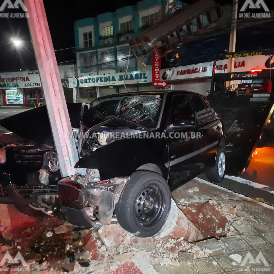 Motorista com suspeita de embriaguez sofre acidente grave em Maringá.
