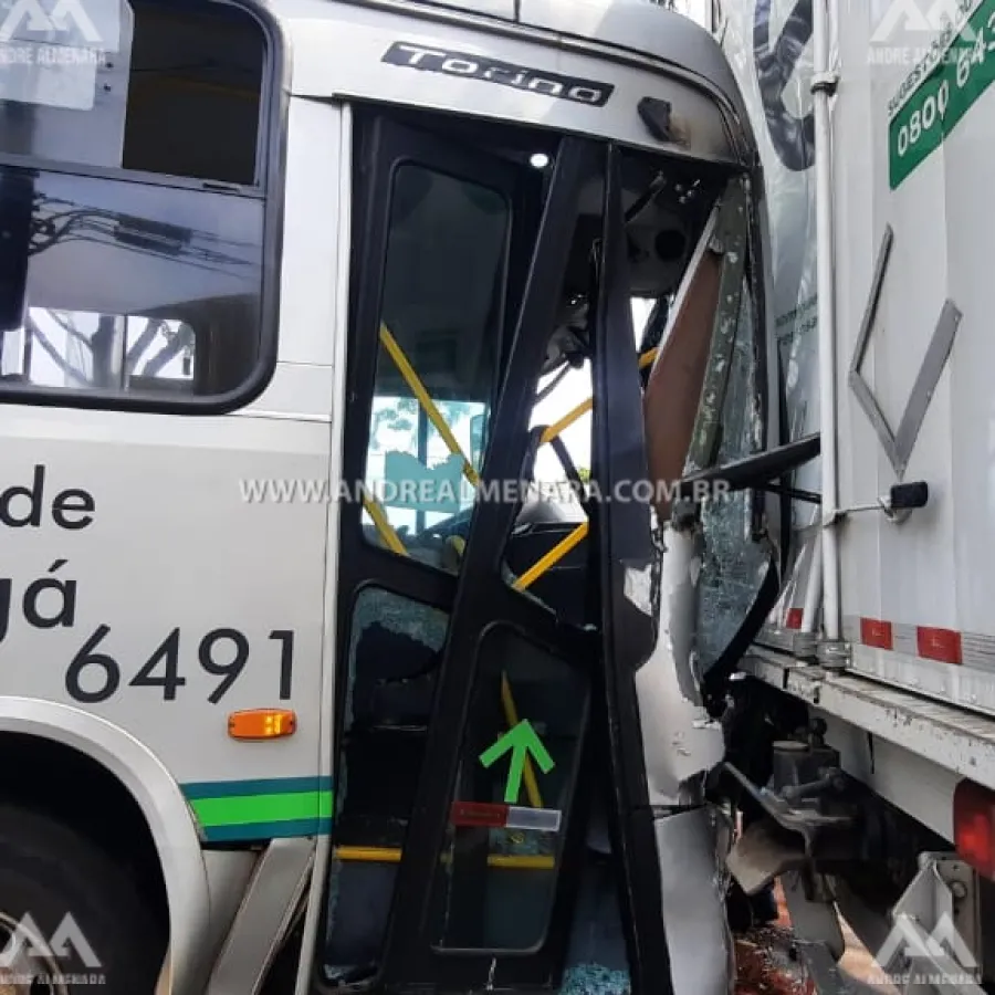 Acidente envolvendo ônibus do transporte coletivo deixa 7 feridos em Maringá