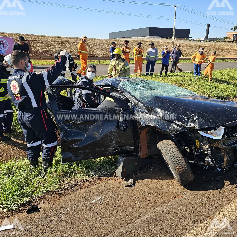 Mãe e filho que retornavam do Paraguai sofrem acidente gravíssimo na rodovia de Paiçandu