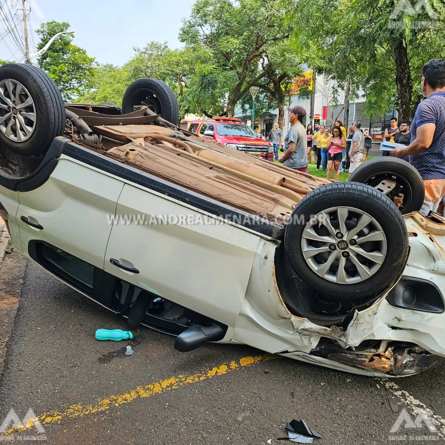 Homem fica ferido ao capotar automóvel em Maringá