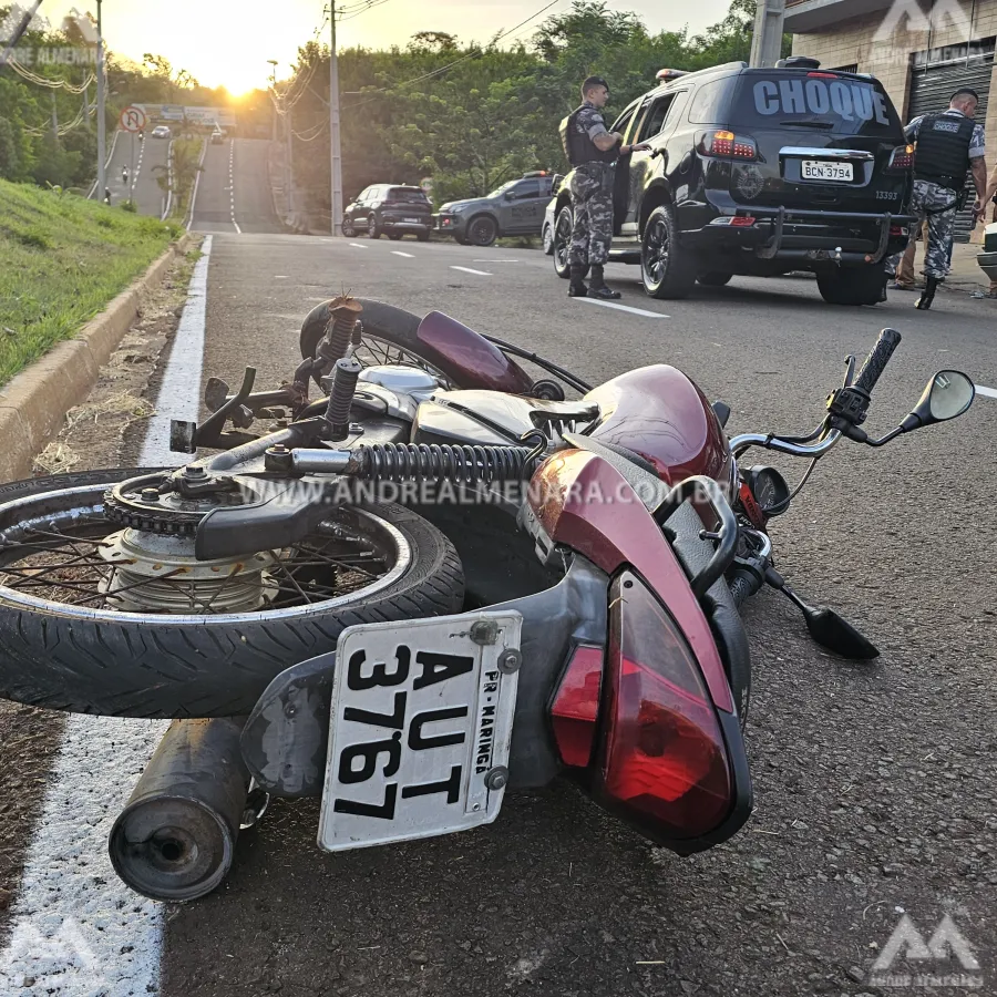 Criminoso abandona moto e arma de fogo durante perseguição policial em Maringá