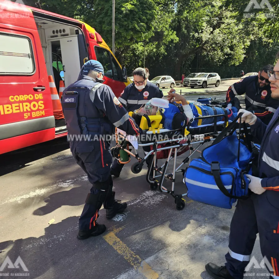 Dois homens ficam gravemente feridos após batida entre bicicleta e moto na Vila Operária