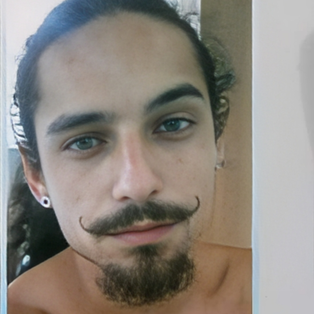 Homem que matou estudante em 2019 é baleado pela PM em posse de duas facas