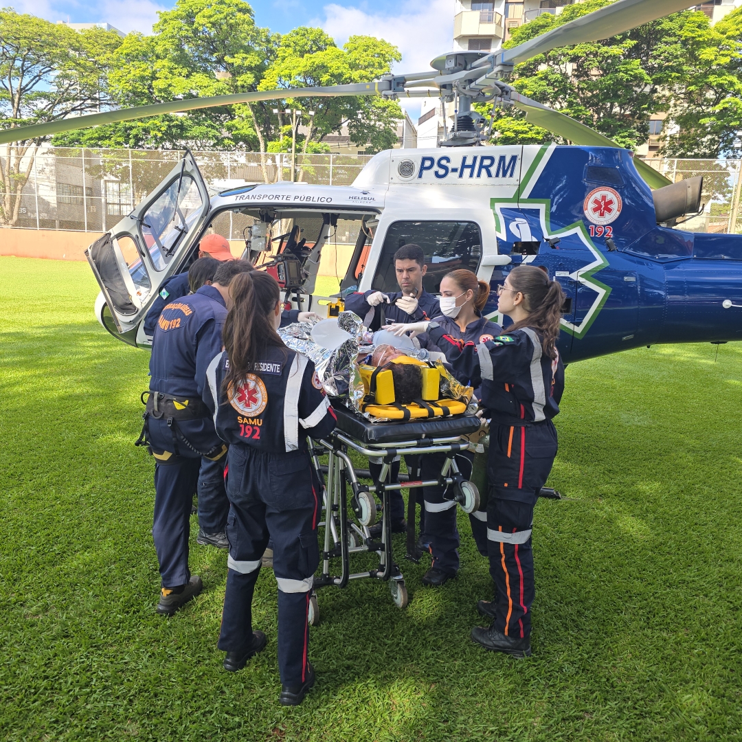 Homem de 63 anos é intubado após ser atropelado por ônibus em Marialva