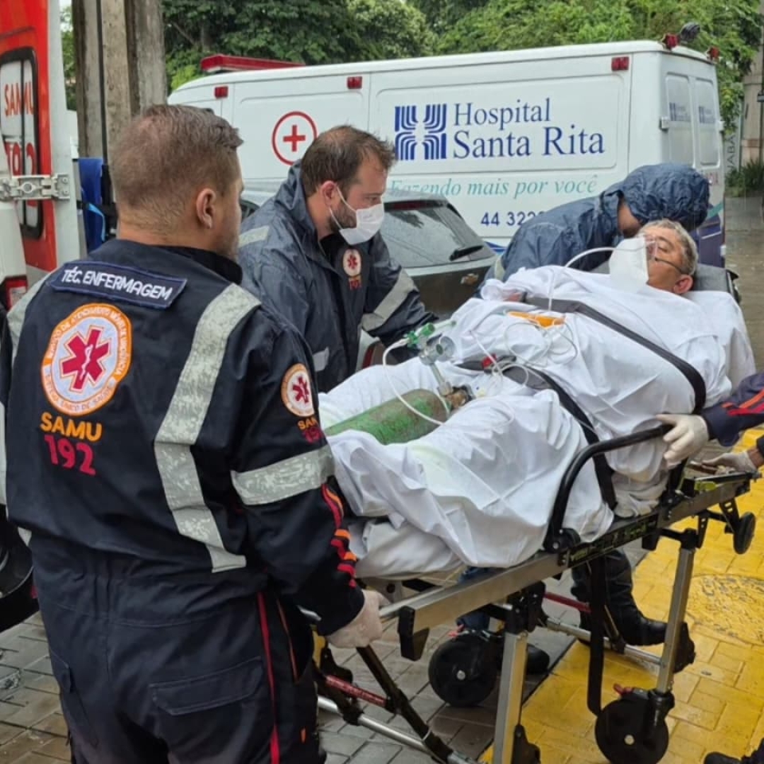 Homem de 51 anos é socorrido após levar mais de 150 picadas de abelhas