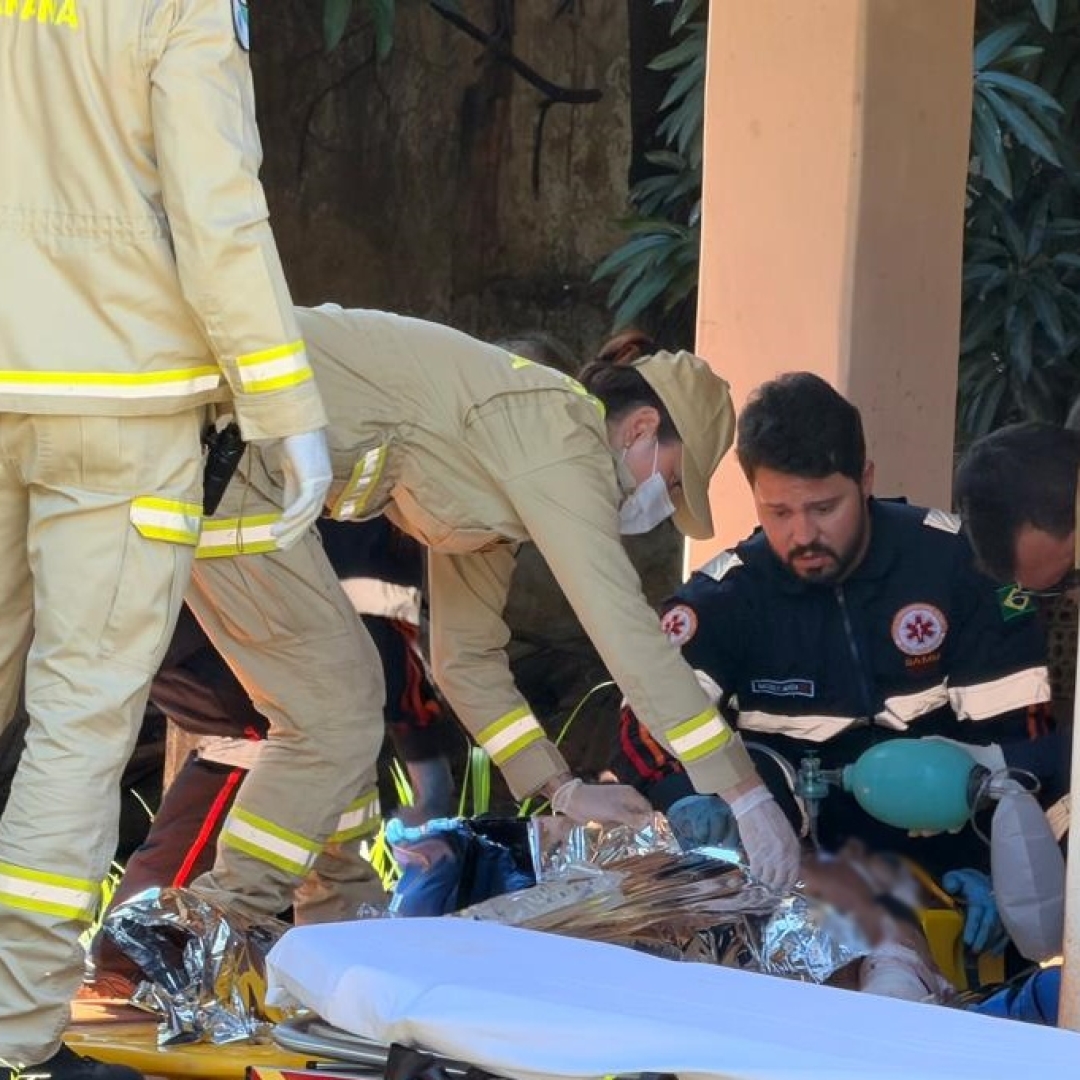 Idoso de 80 anos fica gravemente ferido após ser atacado por cães da raça pitbull