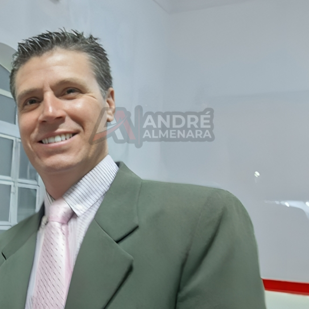 Motorista que conduzia caminhão de coleta de lixo perde uma das pernas após acidente em Maringá