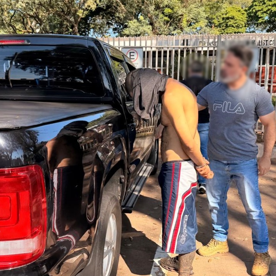 Ladrão é preso em flagrante com moto furtada na Zona 7 de Maringá