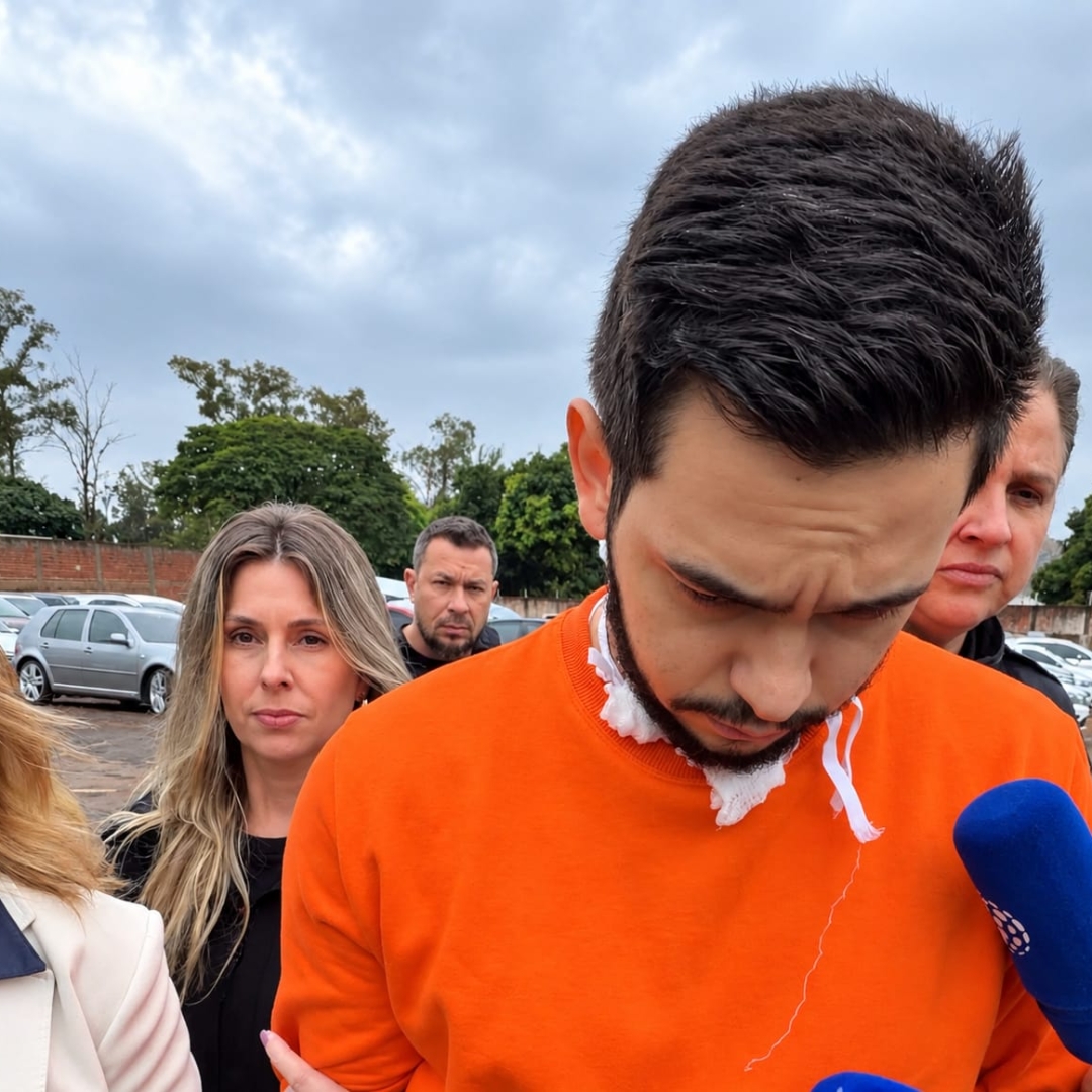 Advogado acusado de matar médica fica apenas cinco minutos diante de delegada e permanece em silêncio