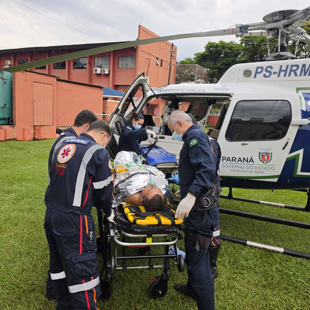 Homem tenta proteger irmã ameaçada de morte e acaba esfaqueado pelo ex-cunhado