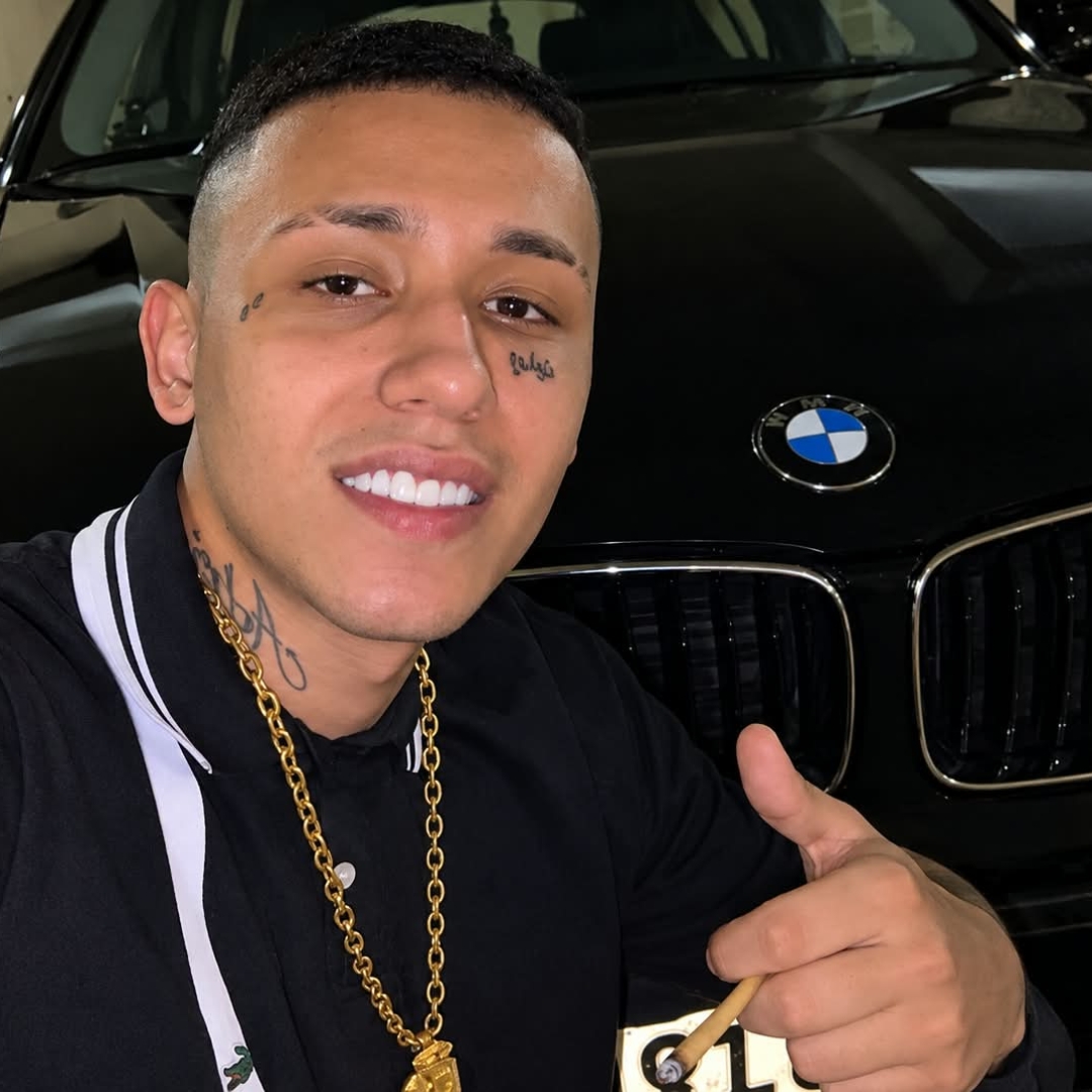Identificado jovem assassinado com dezenas de tiros em conveniência de Maringá