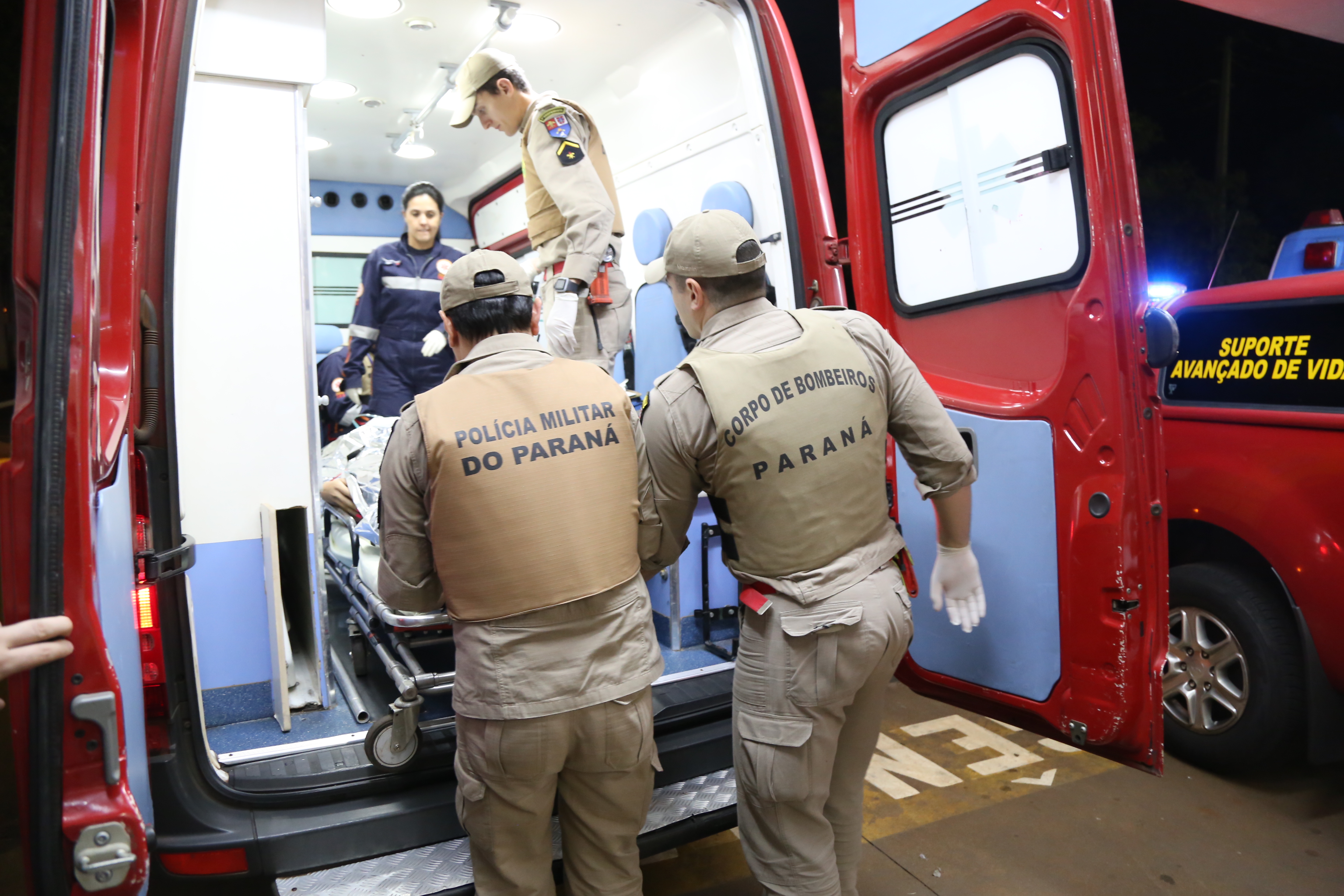 Travesti é ferida por tiro no centro de Maringá