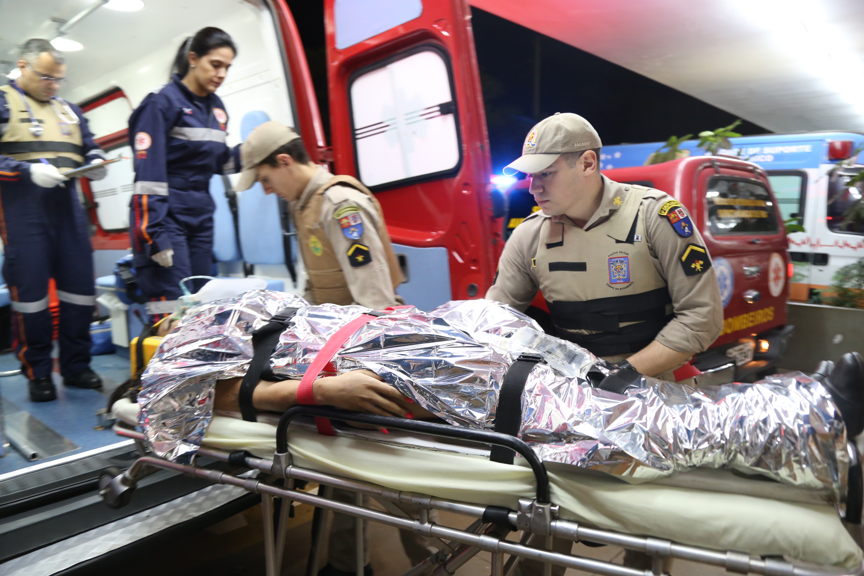 Travesti é ferida por tiro no centro de Maringá