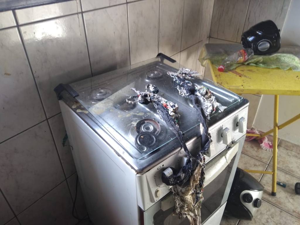 Jovem tem 80% do corpo queimado após explosão por vazamento de gás