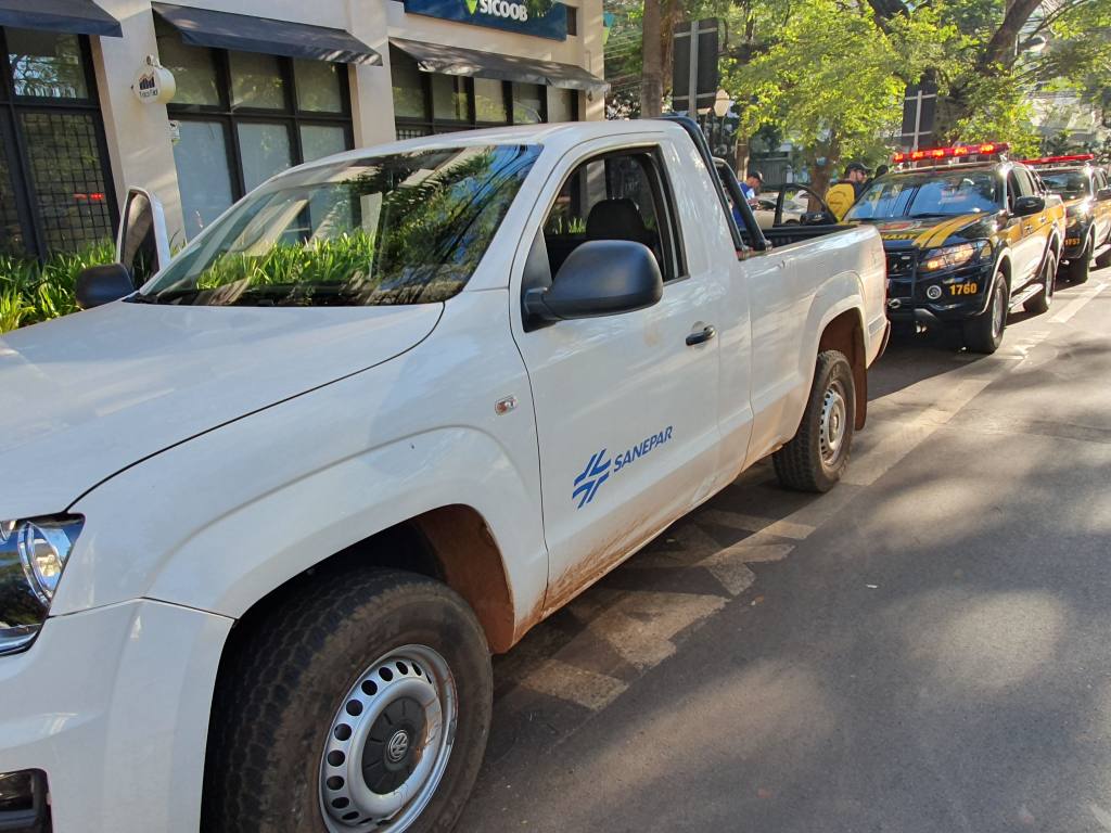 Motorista da Sanepar de Maringá é flagrado dirigindo veículo embriagado