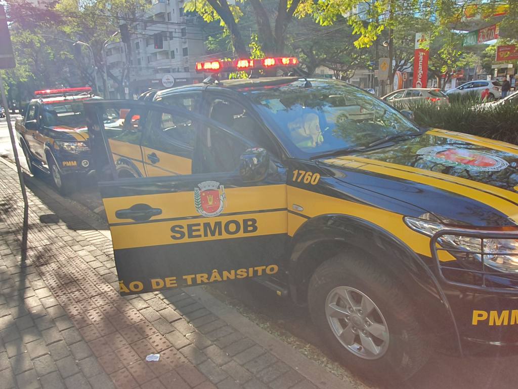 Motorista da Sanepar de Maringá é flagrado dirigindo veículo embriagado