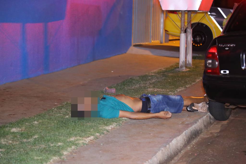 Festa em chácara termina com um assassinado e outro baleado em Maringá