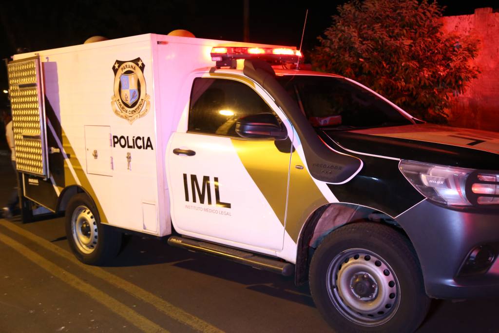 Homem é morto a tiros na frente de sua casa em Maringá