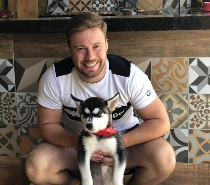 Rapaz de Sarandi que sofreu acidente gravíssimo recebe alta e vai pra casa