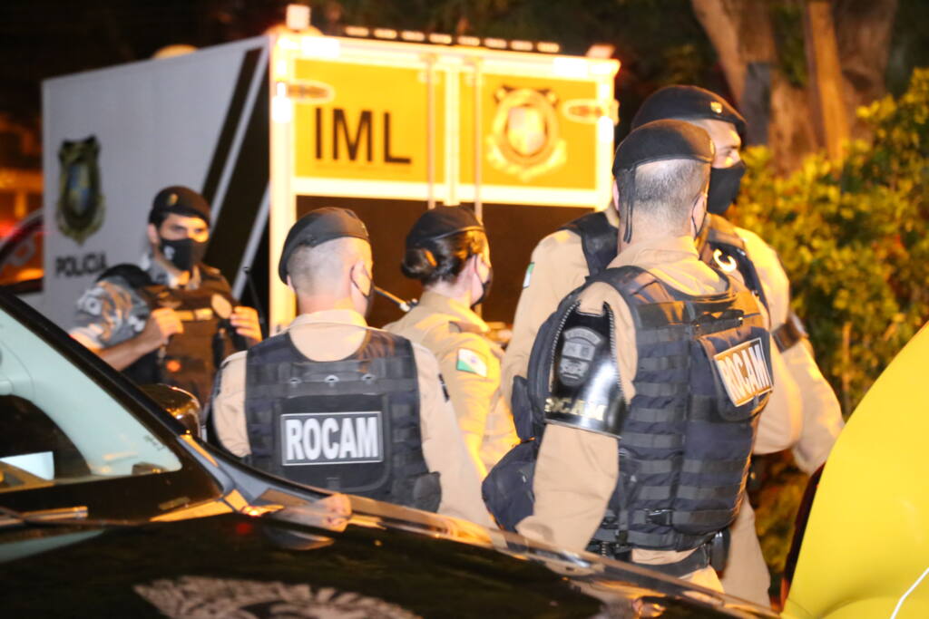 Mulher e uma travesti são assassinadas a tiros no Conjunto Guaiapó em Maringá