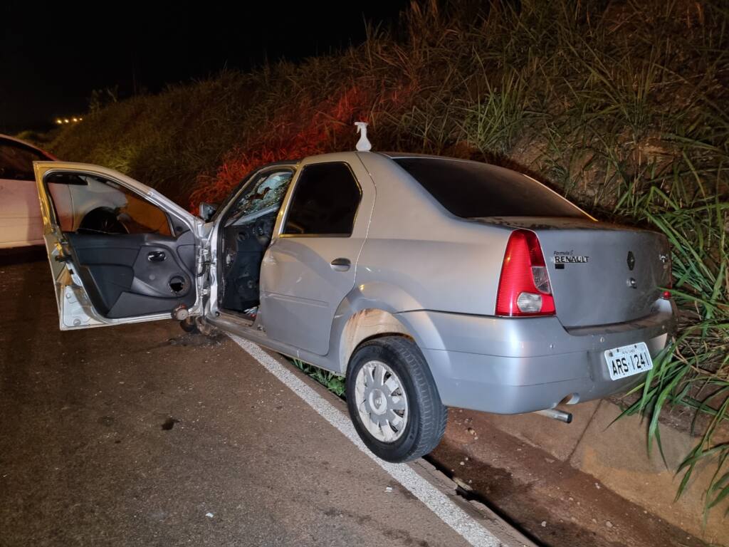 Mulher que morreu de acidente no Contorno Sul é identificada