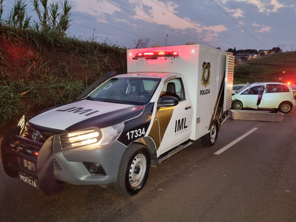 Mulher que morreu de acidente no Contorno Sul é identificada