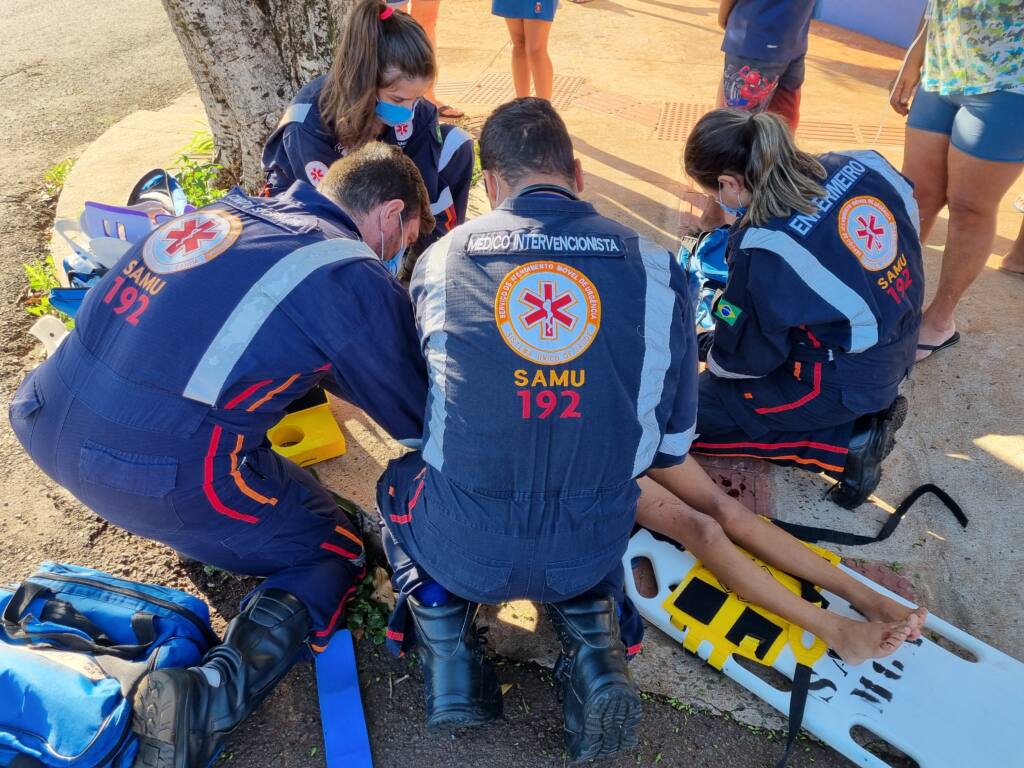 Criança de 10 anos é atropelada ao atravessar a rua