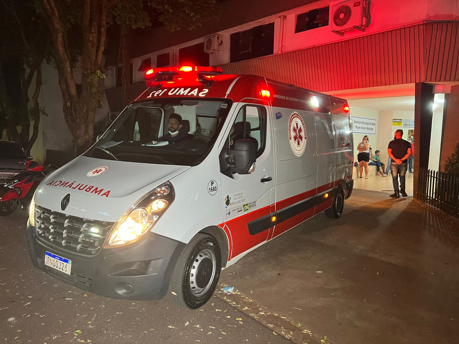 Homem sofre queimaduras em 25% do corpo ao tentar acender churrasqueira