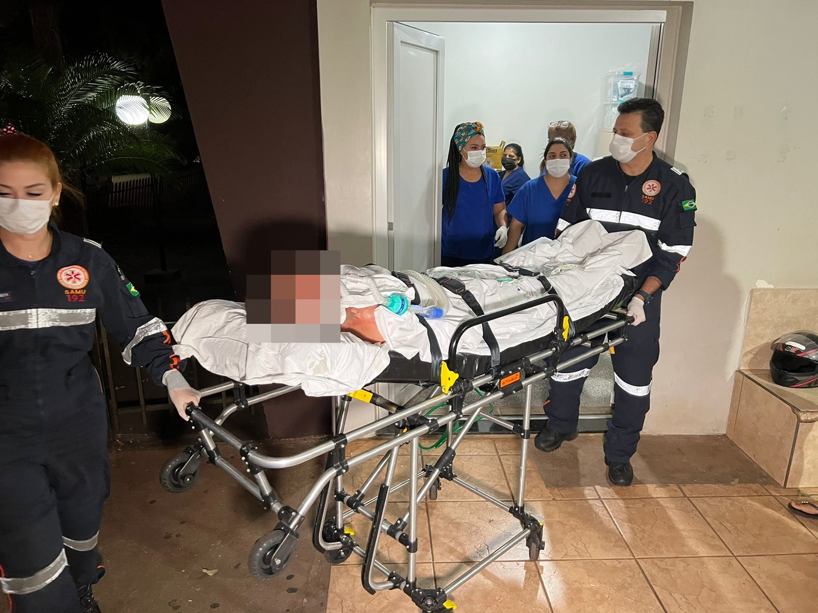 Homem sofre queimaduras em 25% do corpo ao tentar acender churrasqueira