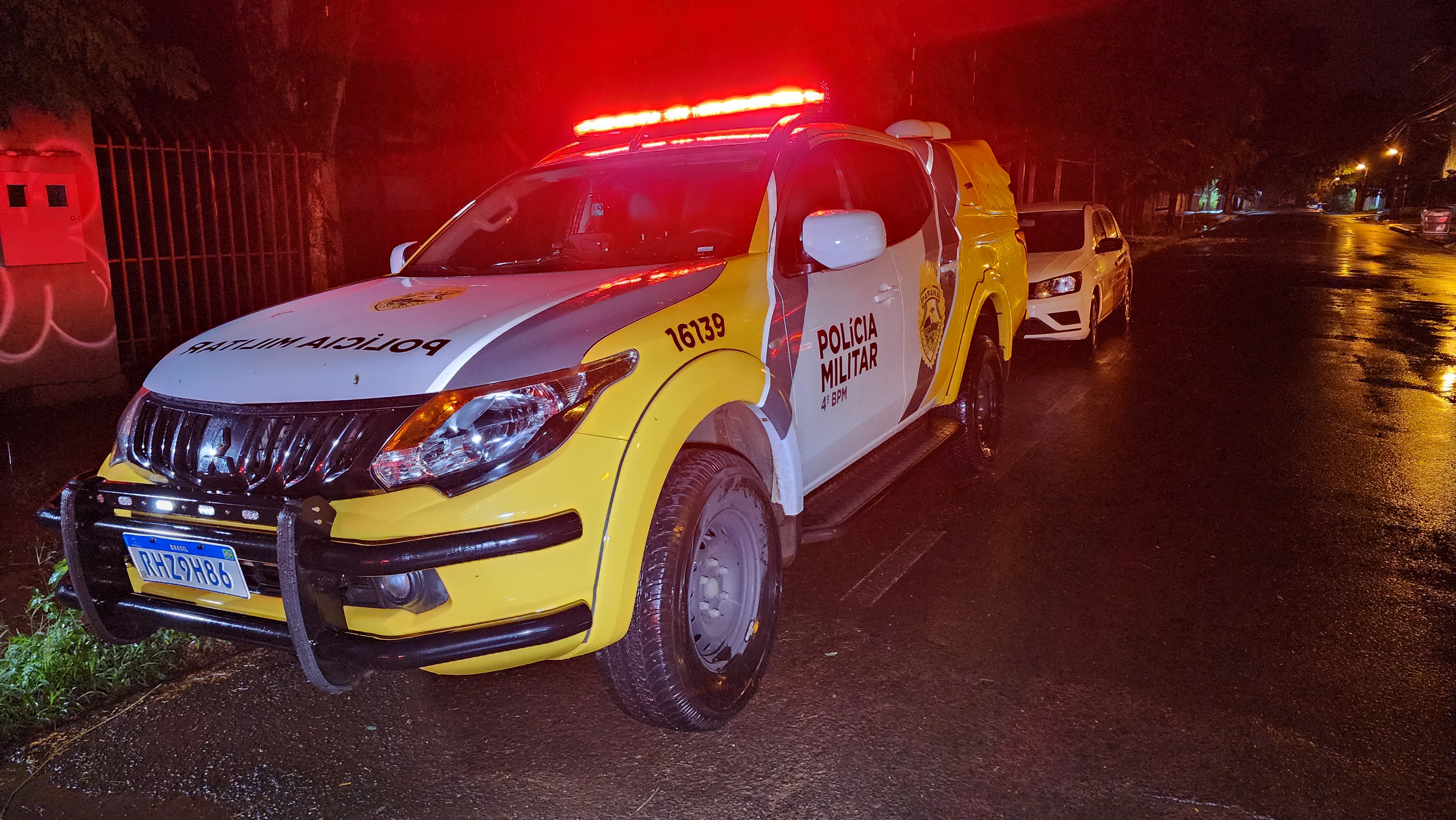 Corpo carbonizado é encontrado dentro de colégio desativado em Maringá