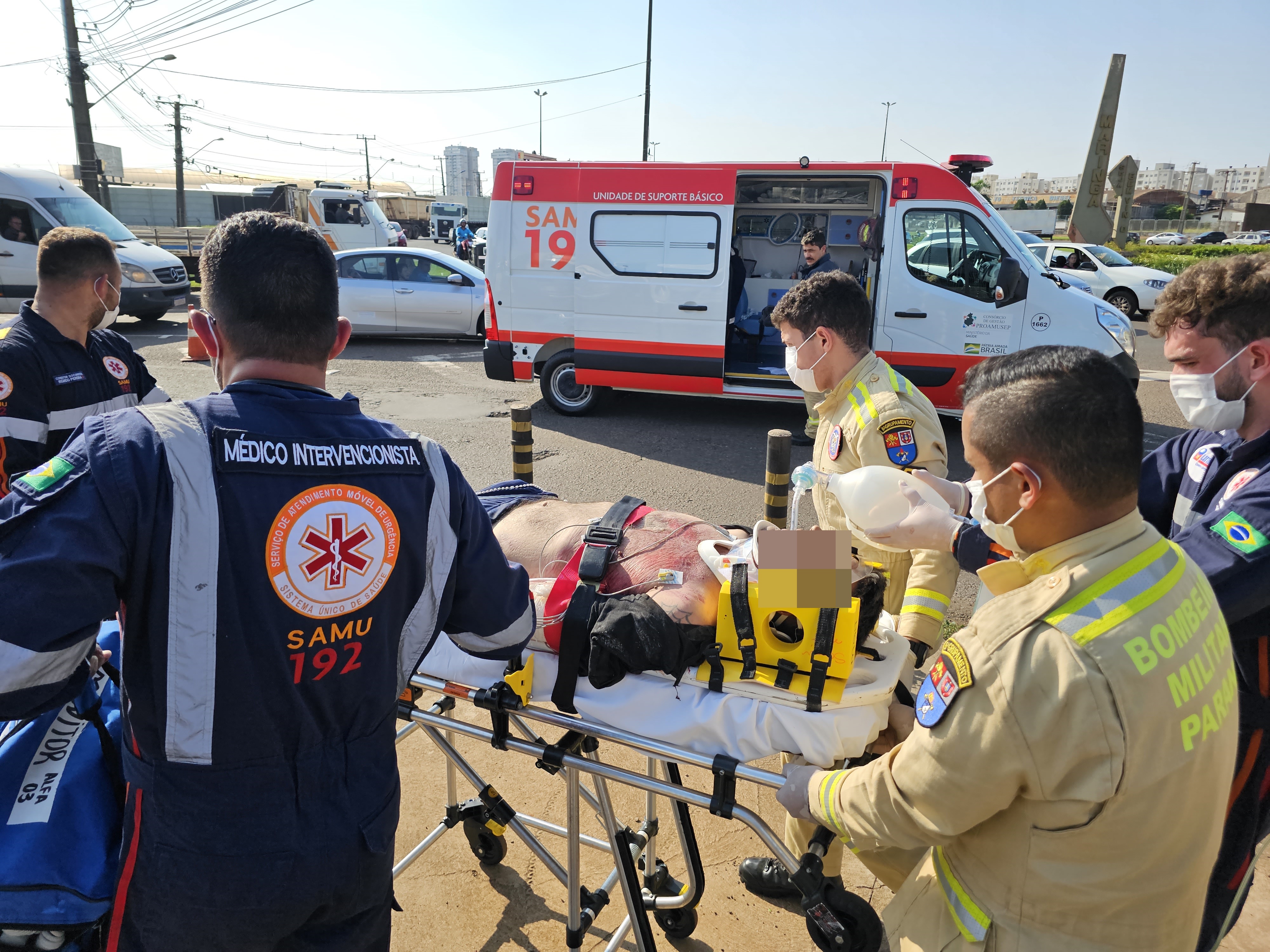 Homem que foi atropelado por carreta em Maringá morre no hospital