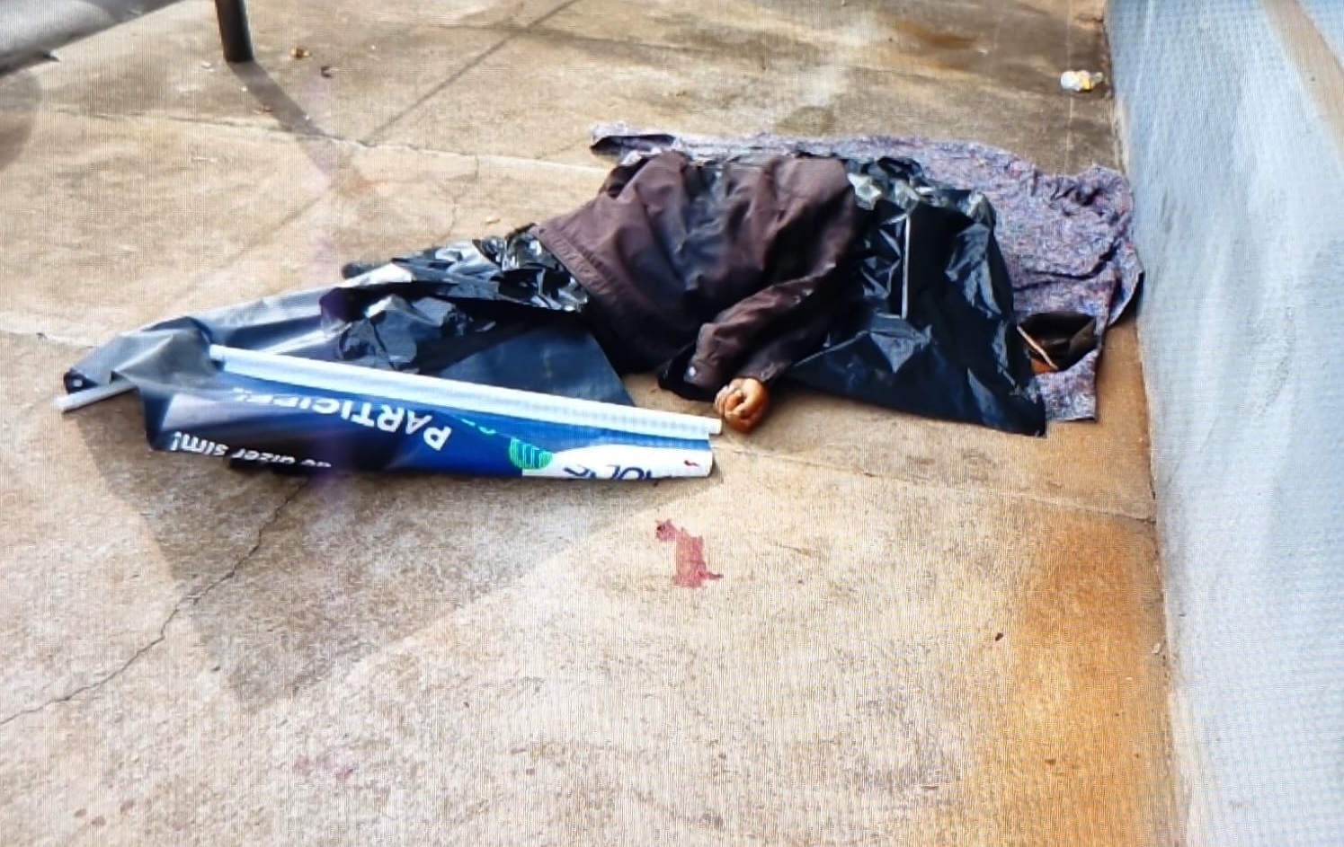 Polícia divulga imagem de casal suspeito de matar um morador de rua em Maringá